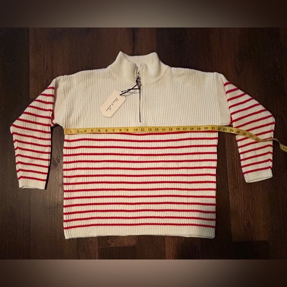 Vine & Love NWT Red White Striped Half Zip Sweater M - Picture 5 of 8
